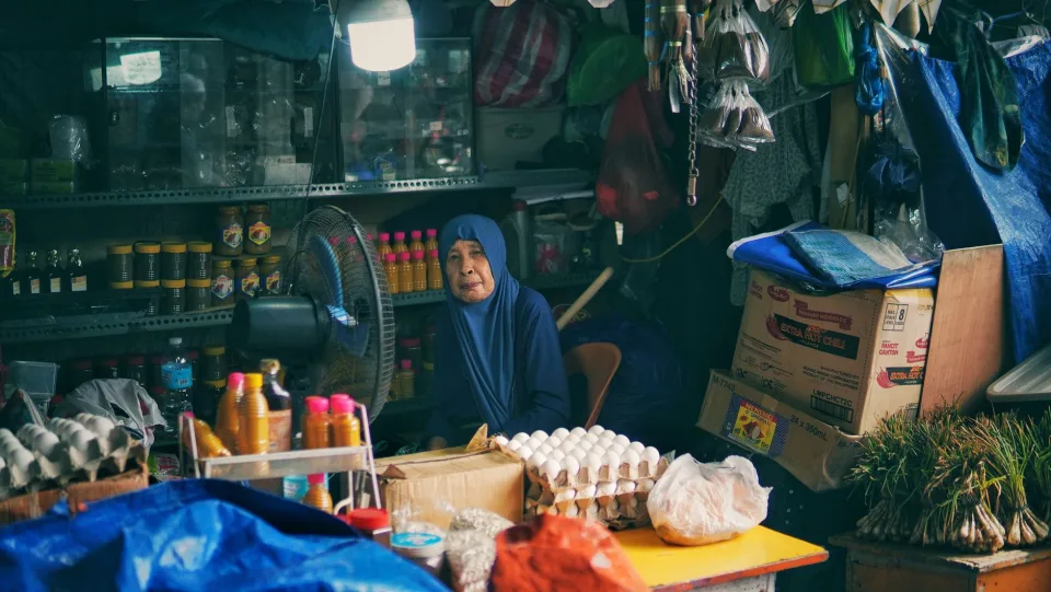 Kệ sữa và nước ngọt